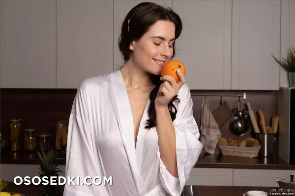 Mara Blake - Juiced by MPLStudios - 2