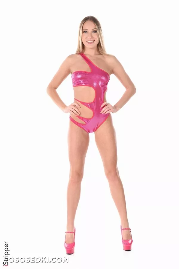 Angelika Grays - Shining In Pink - Card #1610 by Istripper - 2