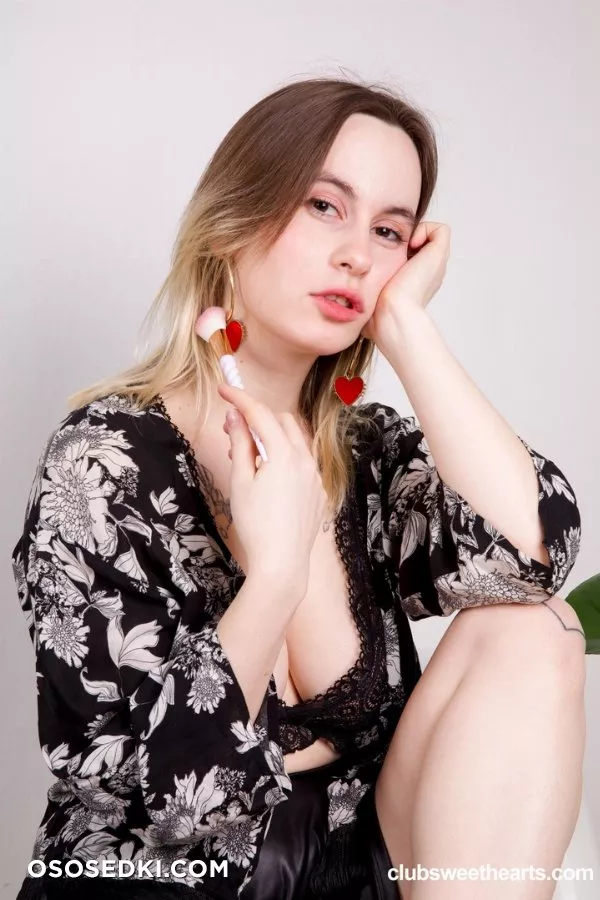 Deni - Afternoon Rub - ClubSweethearts - 3
