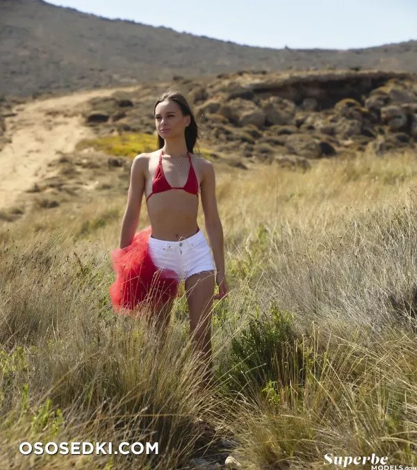 Camilla Luskin - Private Beach - SuperbeModels - 1