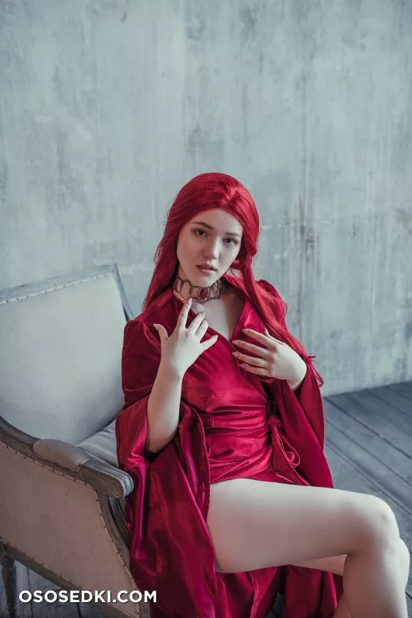 Lada Lyumos - [Game of Thrones] Melisandre - 1
