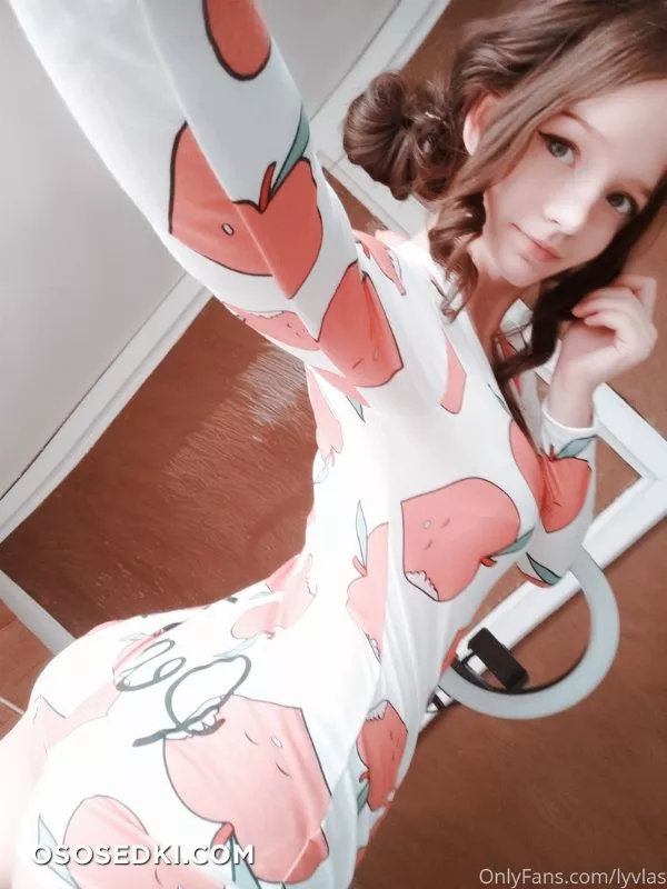 Lyvlas - Peachy - 1