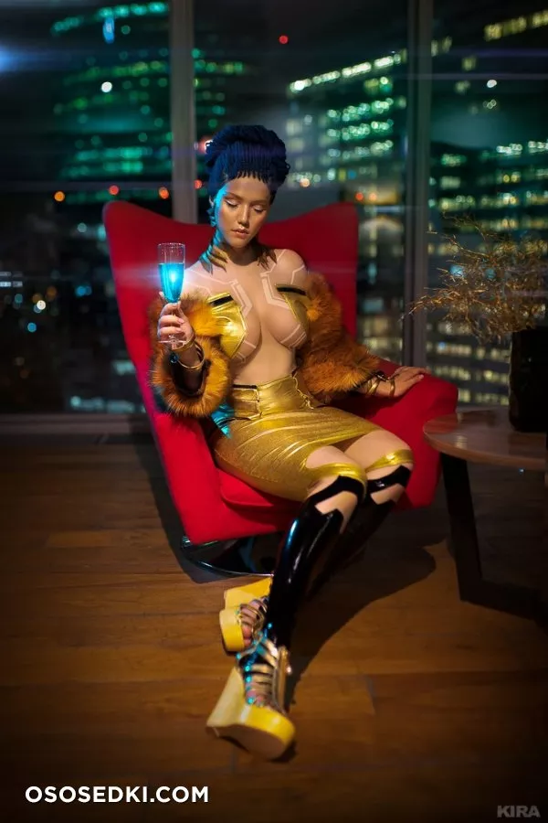 Lada Lyumos - Cyberpunk 2077. Neokitsch Diva - 1