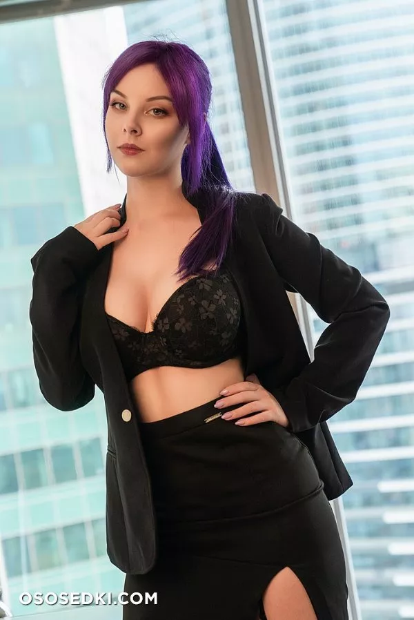 Helly von Valentine Nov 2019 - 3