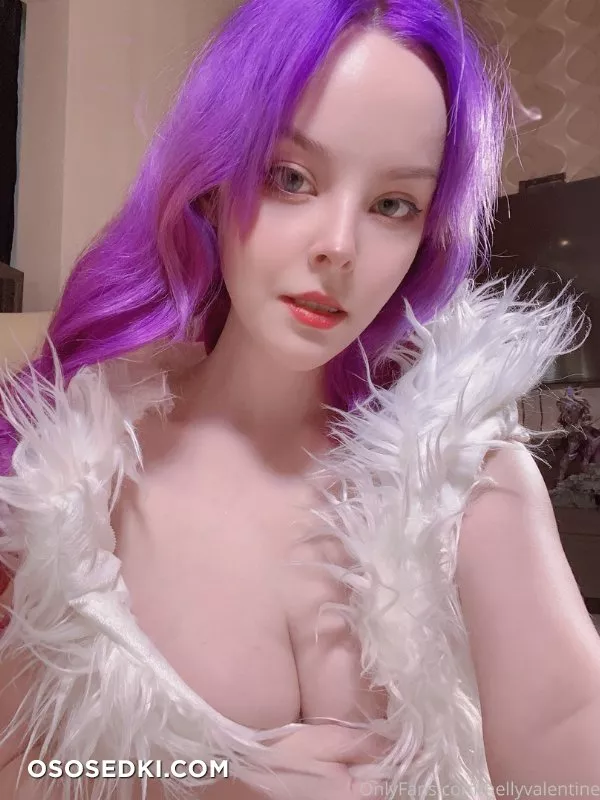 Helly Valentine - Pelt - 3