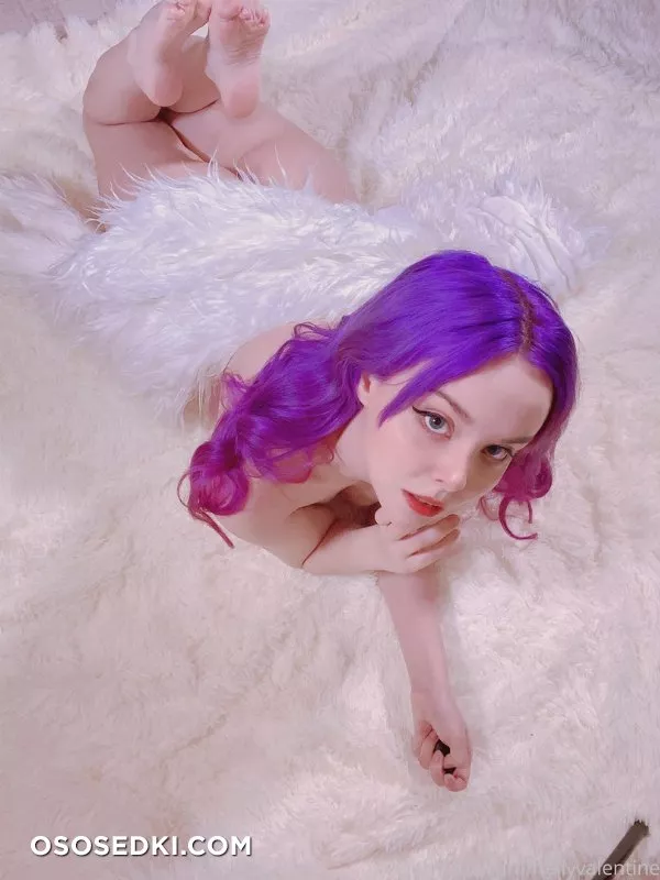 Helly Valentine - Pelt - 5