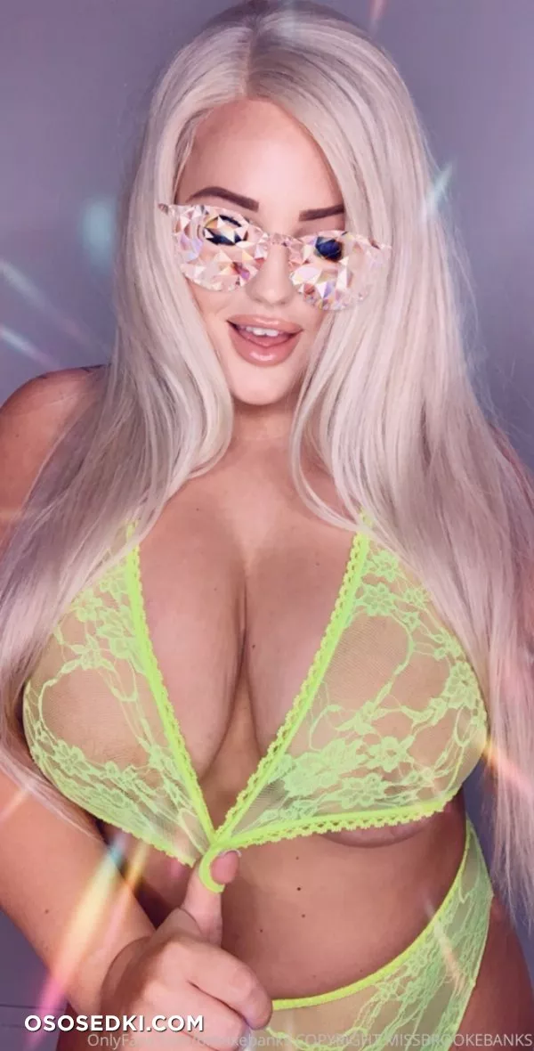 Brooke Banks - 4