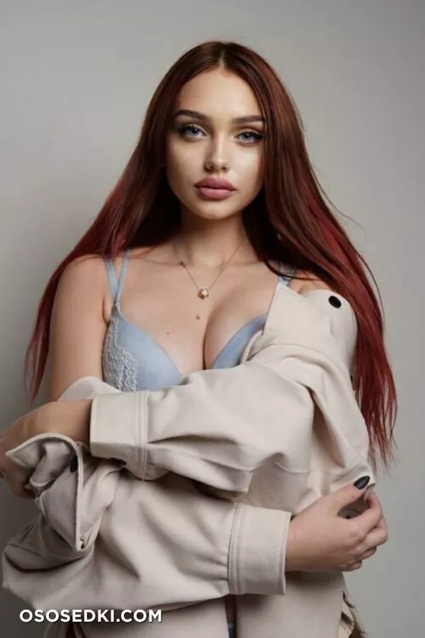 Yana - 4