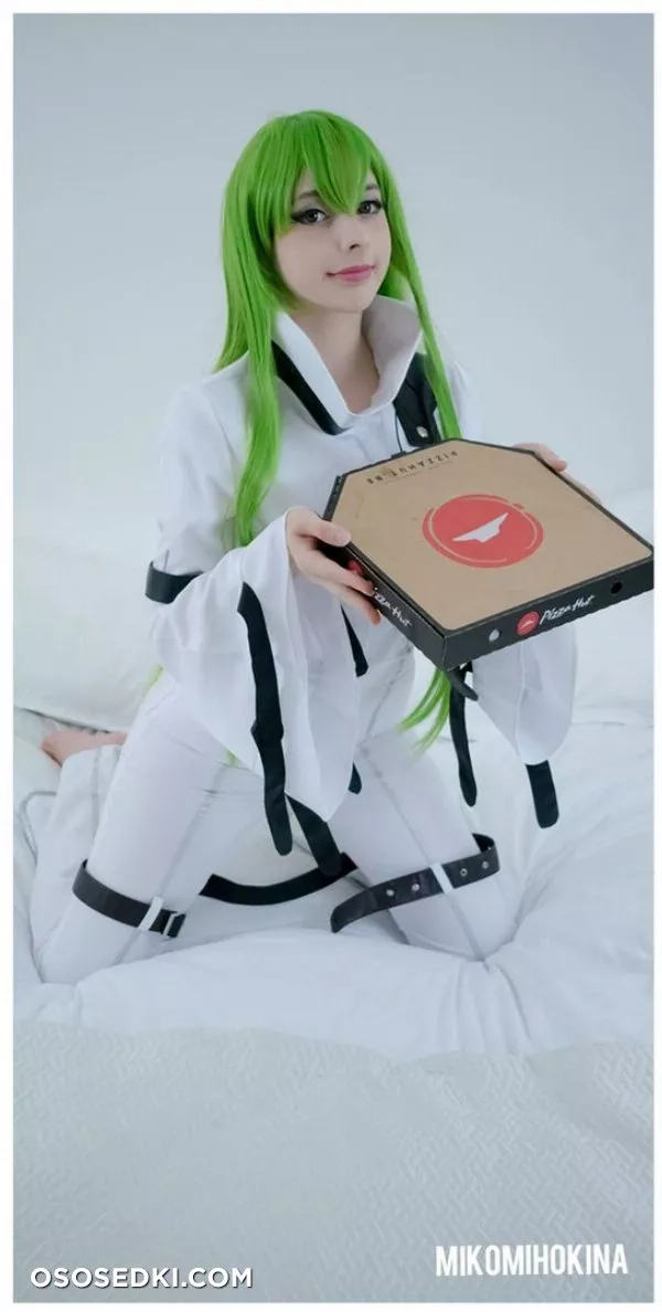 Mikomi Hokina | C.C. - 1