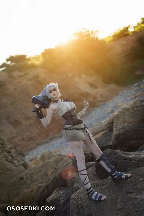 Saya The Fox | Riven - 2