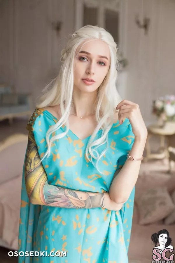 Purple Bitch | Daenerys - 2