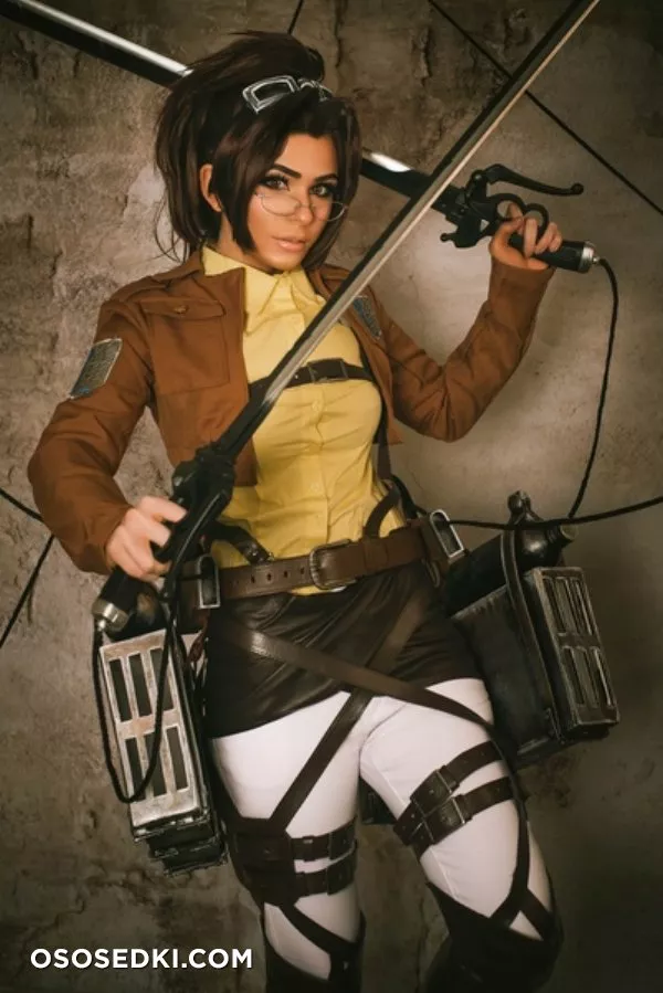 Danielle Beaulieu | Hange Zoe - 4