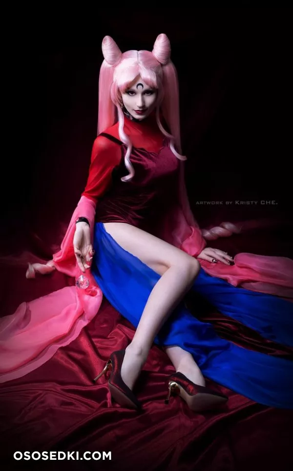 Kristy CHE | Black Lady - 1