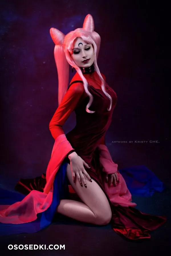 Kristy CHE | Black Lady - 3