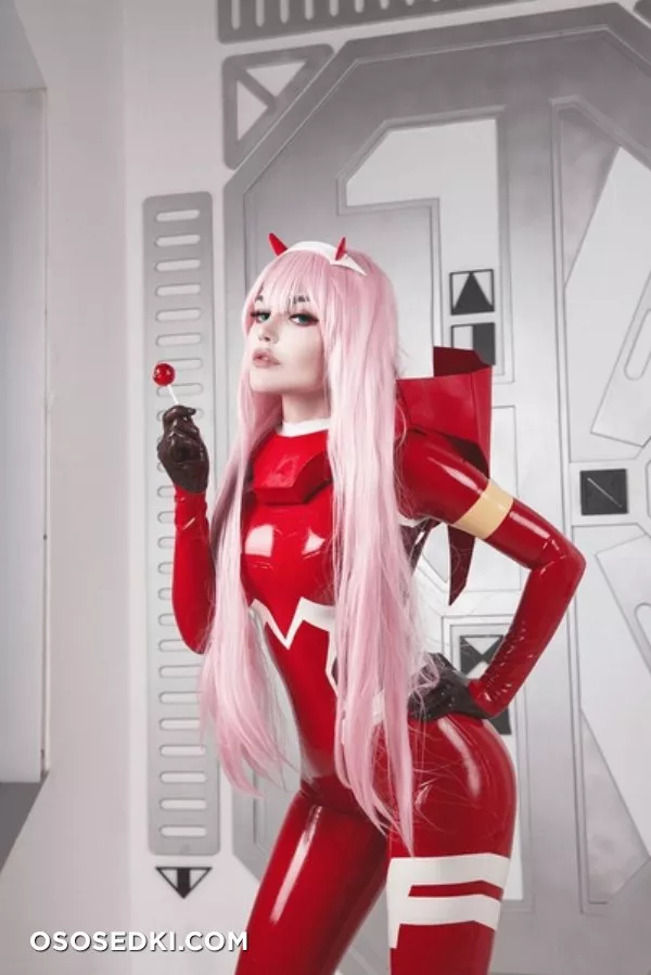 Kalinka Fox | Zero Two - 5