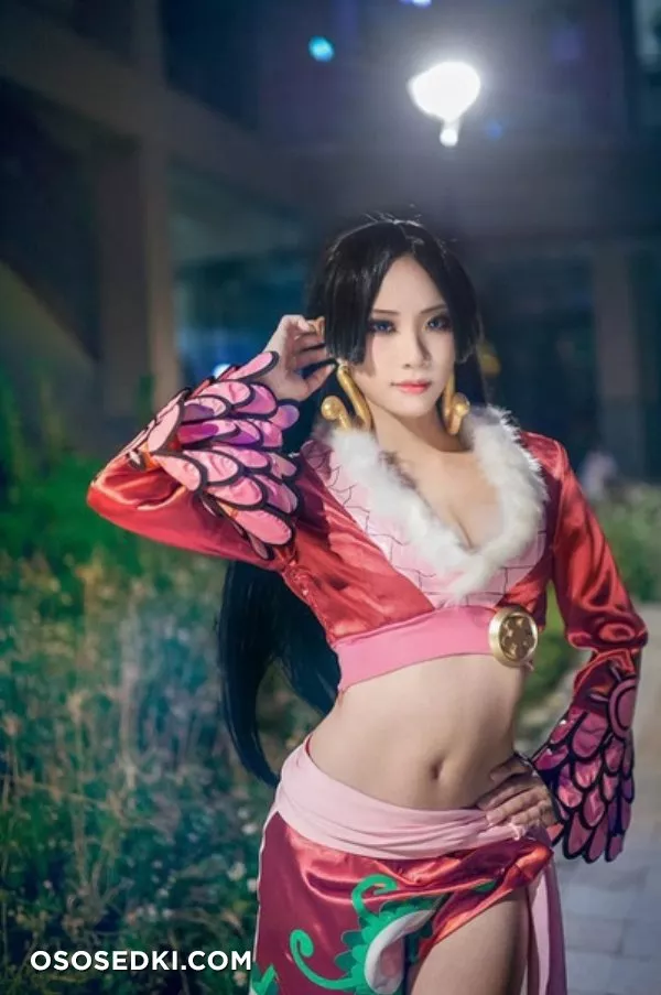 Hane Ame | Boa Hancock - 1