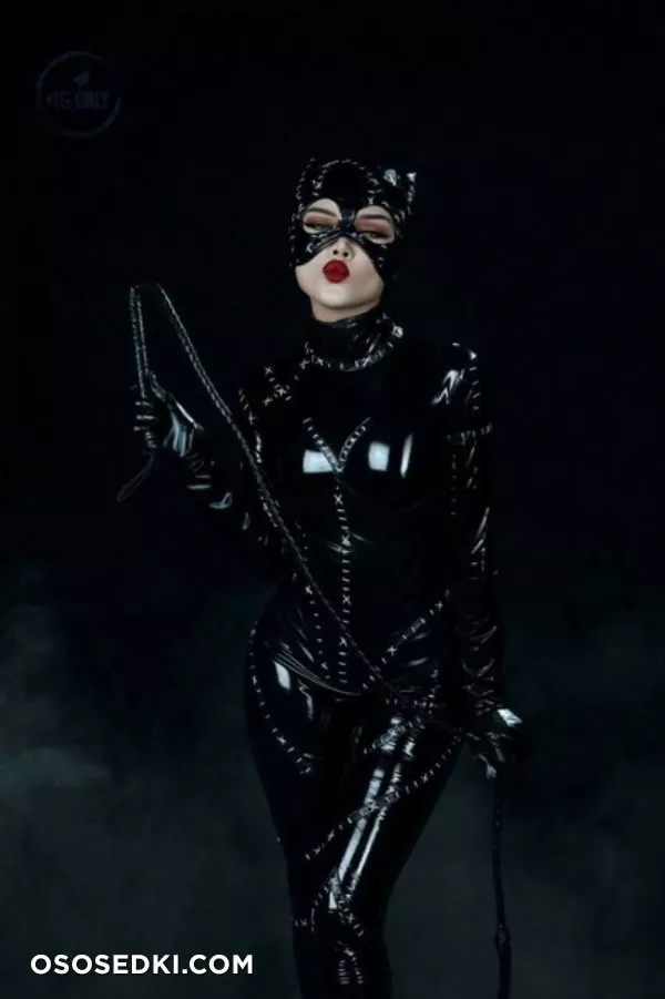 Kalinka Fox | Catwoman - 4