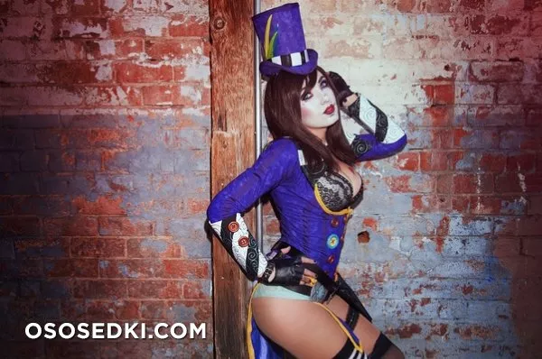 Jessica Nigri | Moxxi - 1