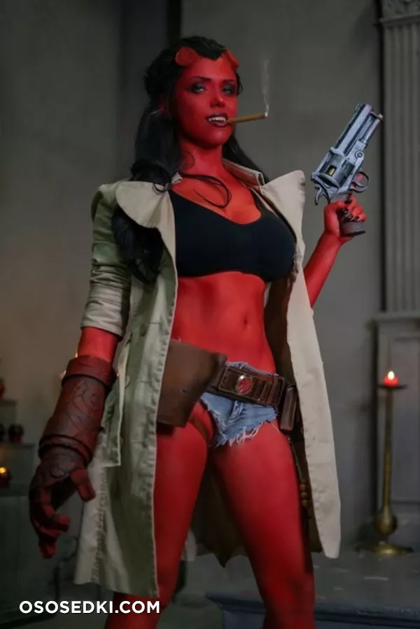Octokuro | Hellboy - 4