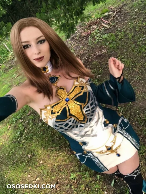Lady Melamori | Dark Crystal Robe (Lineage 2) - 1