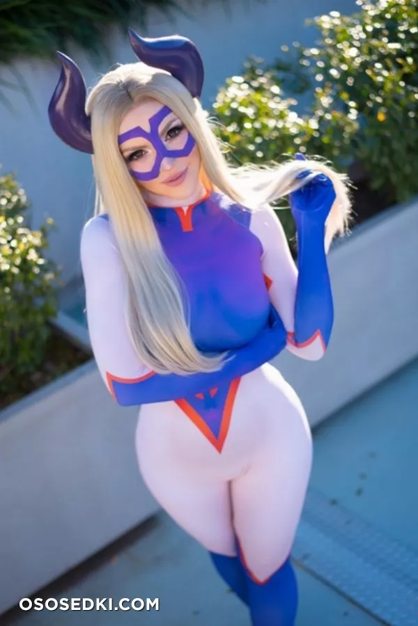 Katyuska Moonfox | Mount Lady - 5