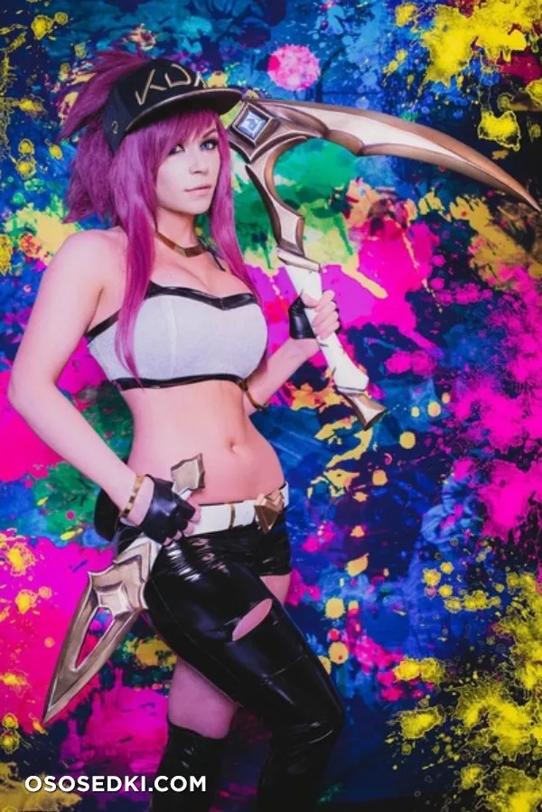Danielle Beaulieu | Akali - 1