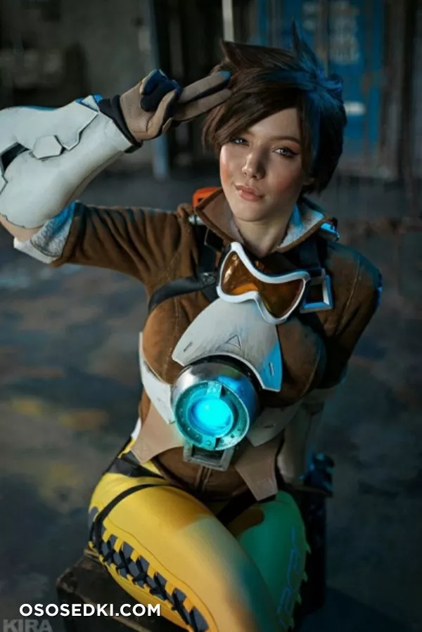 Lada Lyumos | Tracer - 1