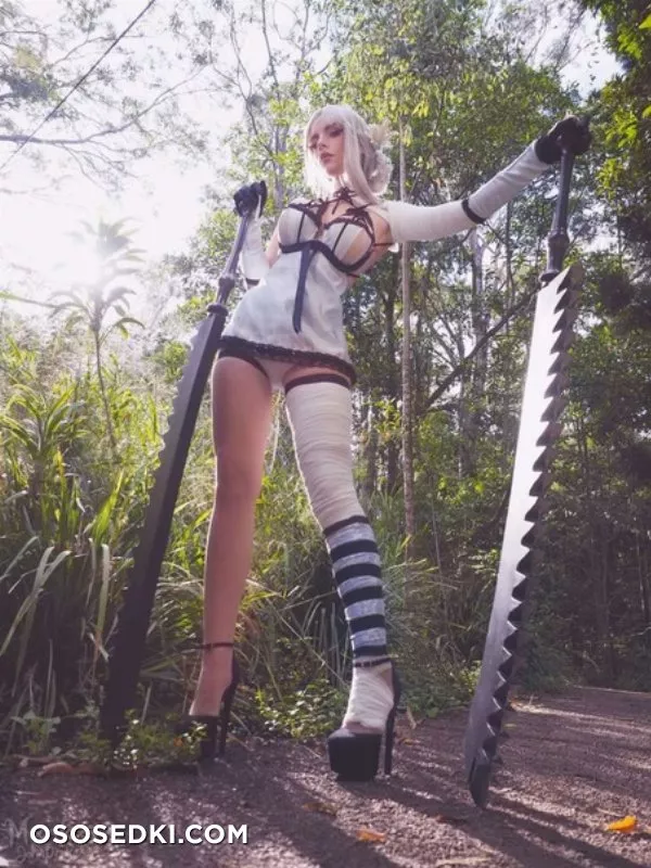 Katyuska Moonfox | Kaine - 1