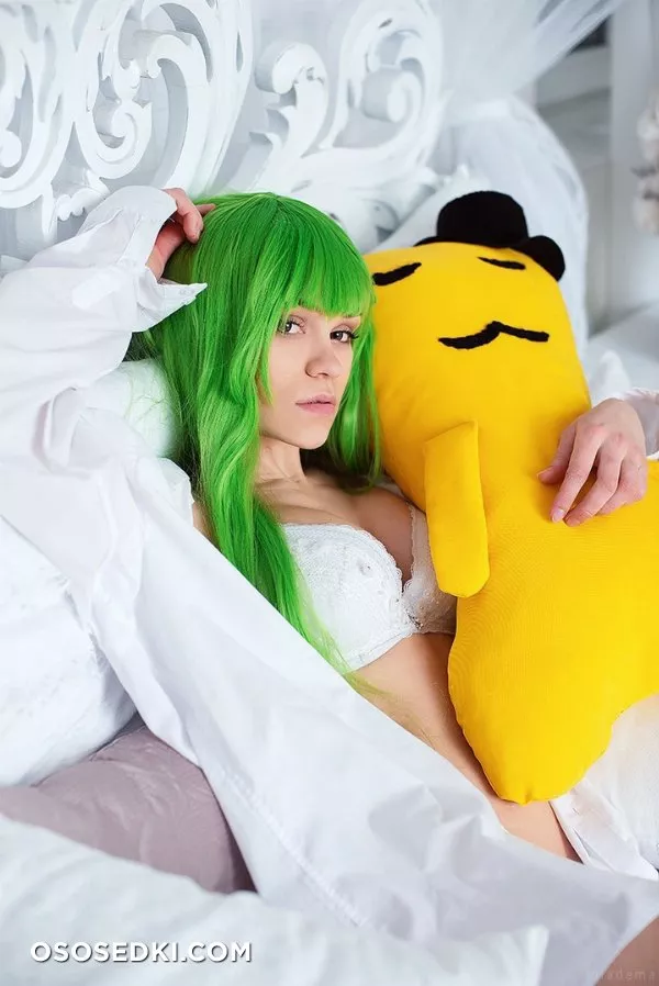Kano Rika | C.C. - 3