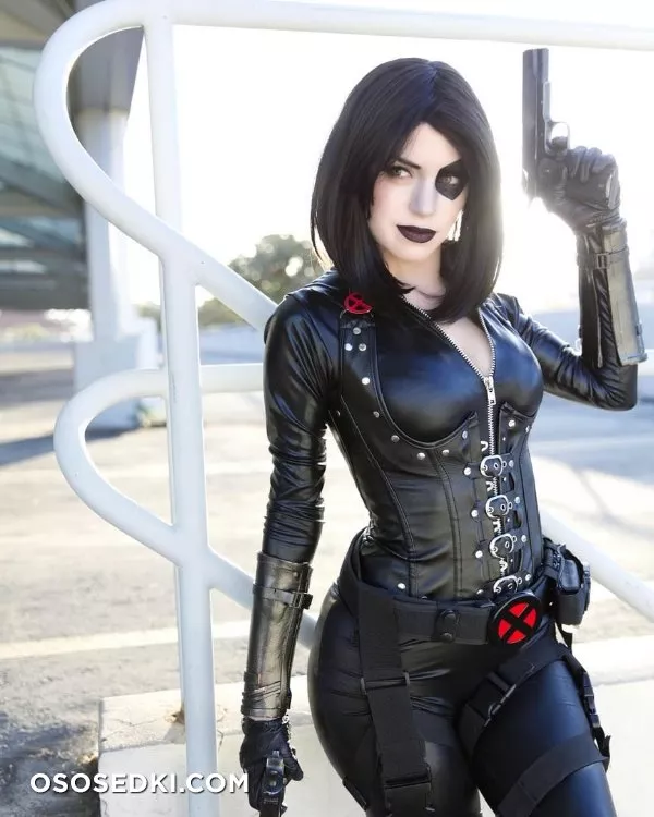 Armored Heart | Domino - 1
