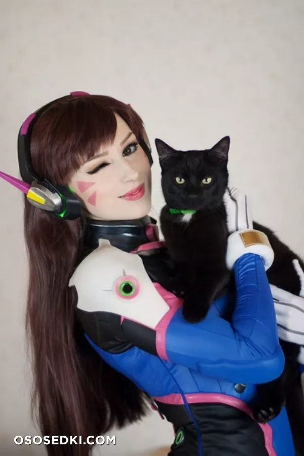 Lady Melamori | D.Va - 2