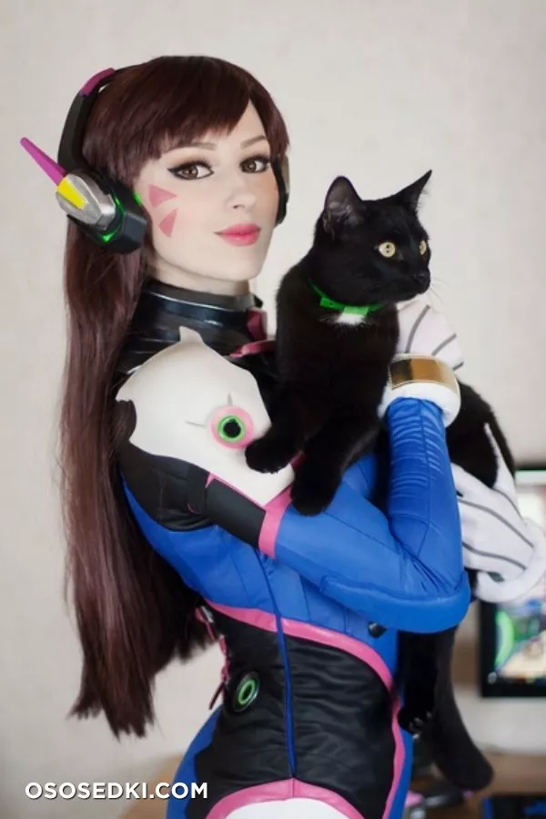 Lady Melamori | D.Va - 3