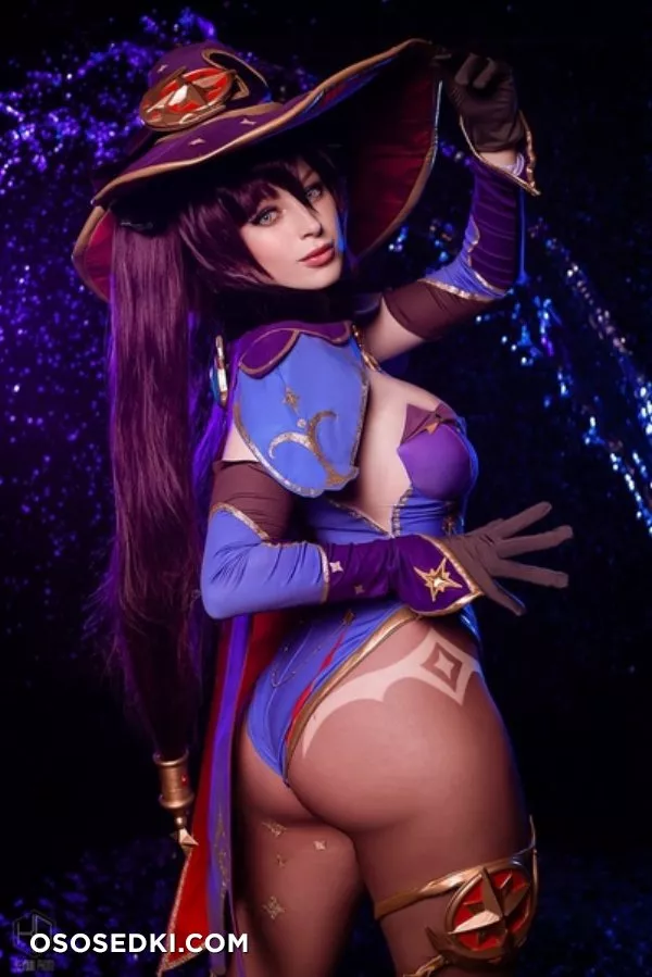 Lady Melamori | Mona - 1