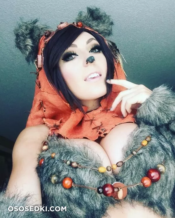 Jessica Nigri | Ewok - 5