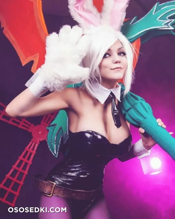 Kalinka Fox | Riven - 2