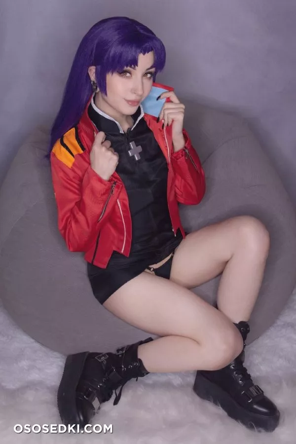 Shiro Kitsune | Misato Katsuragi - 1