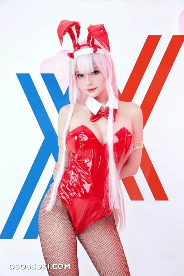 Azami | Zero Two - 1