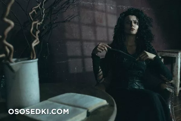 Mira | Bellatrix Lestrange - 1