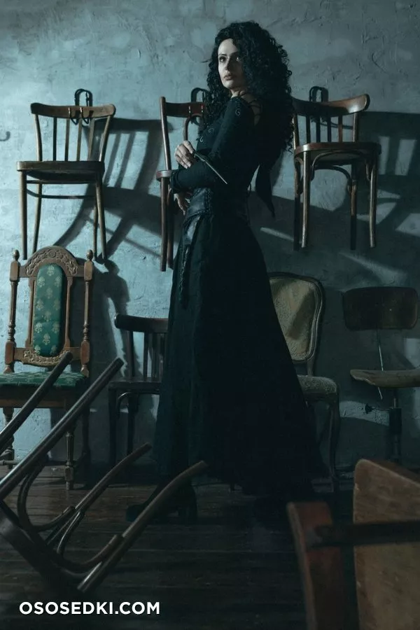 Mira | Bellatrix Lestrange - 4