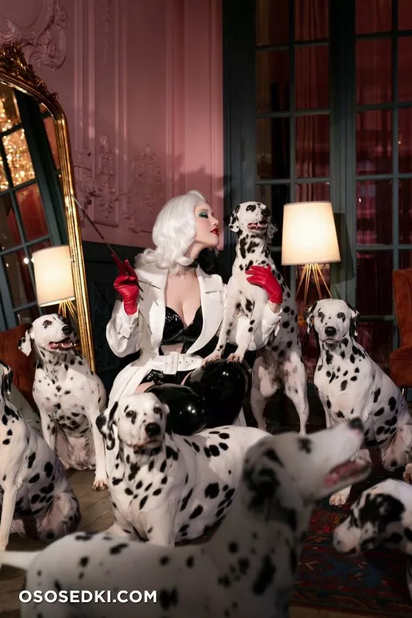 Lada Lyumos | Cruella - 1
