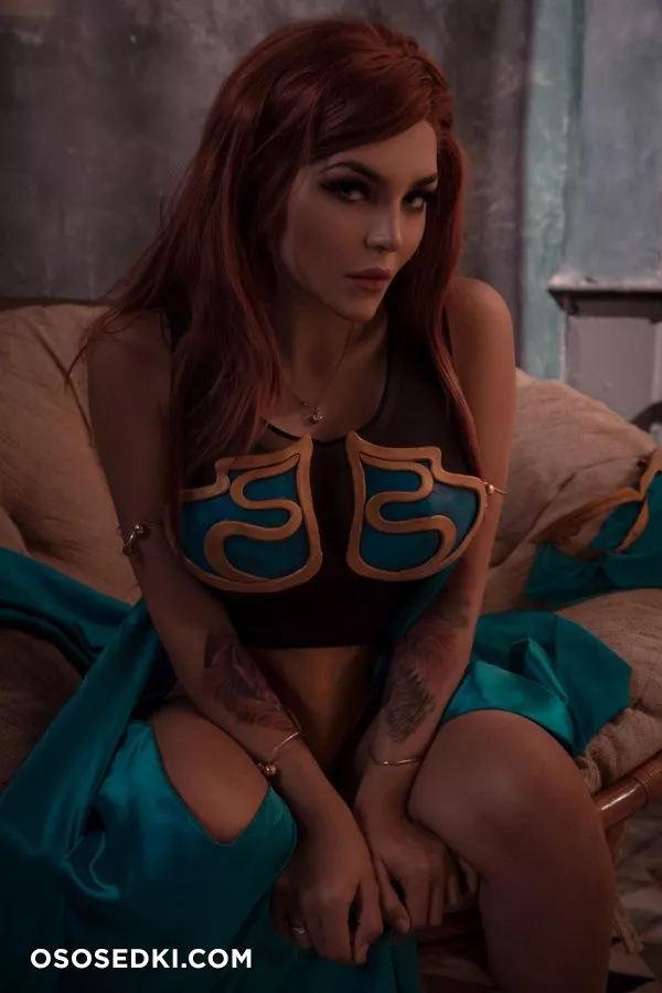 Kalinka Fox | Mara Jade - 5