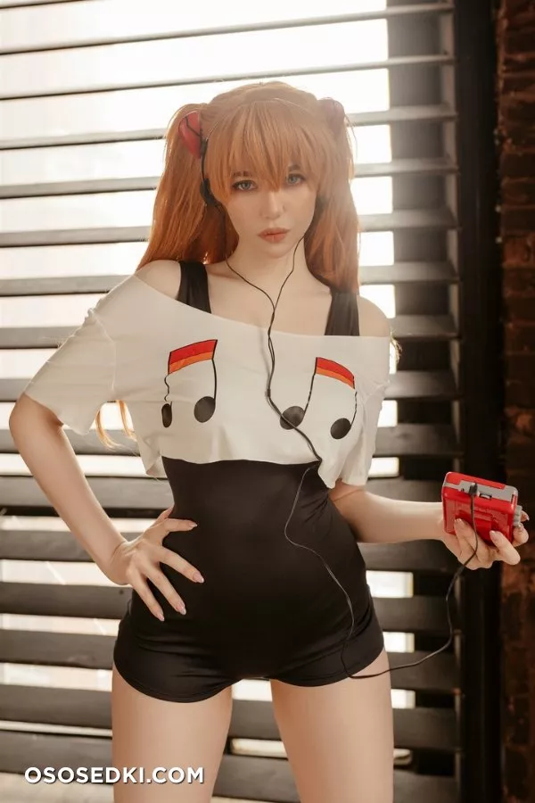 Alina Becker | Asuka - 1