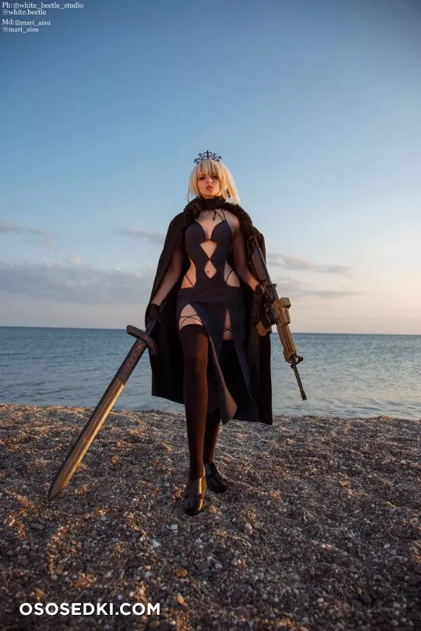 Mari Aisu | Artoria Alter - 1