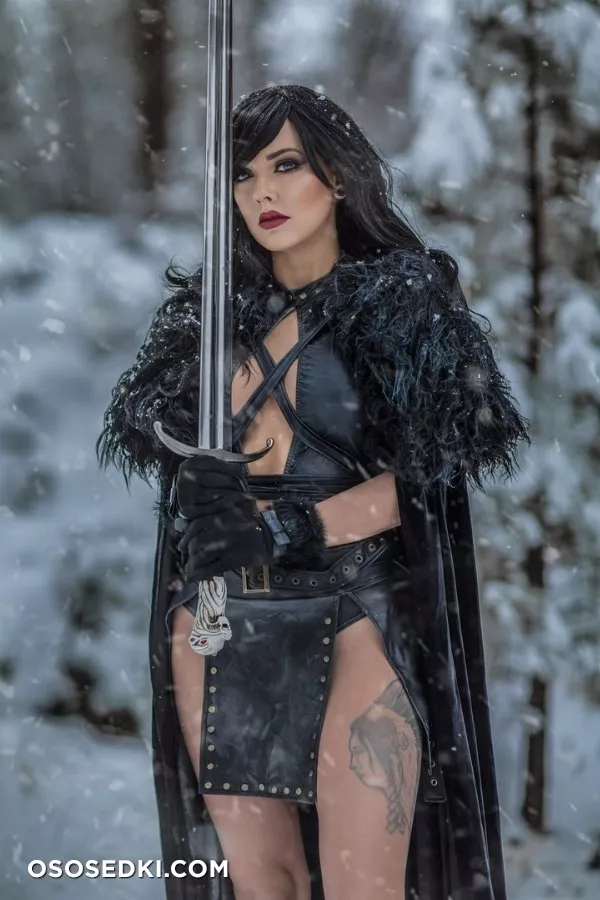 Darshelle Stevens | Jon Snow - 1