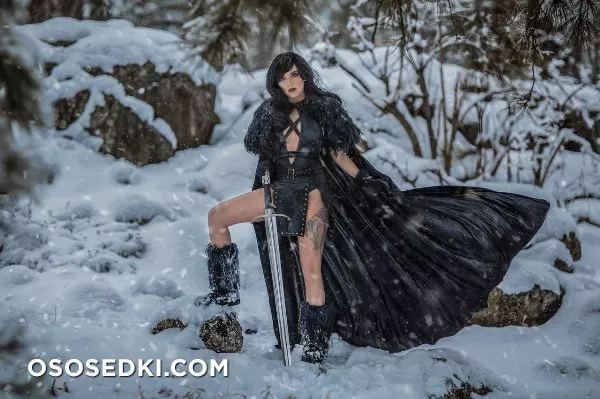 Darshelle Stevens | Jon Snow - 3