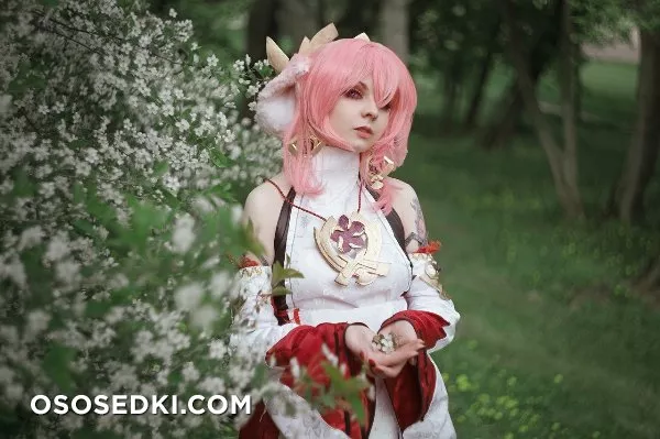 Bizarre Deer | Yae Miko - 3