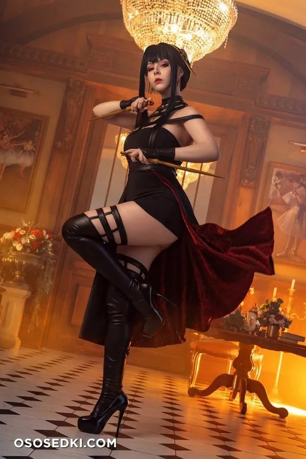 Helly Valentine | Yor Forger - 1