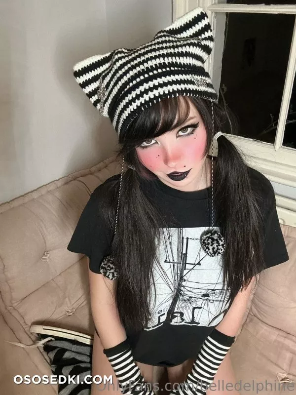 Belle Delphine Goth - 2
