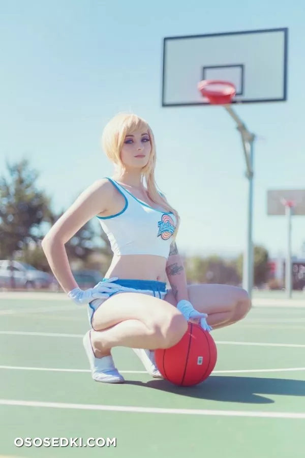 Lola Bunny by Kayla Erin - 5