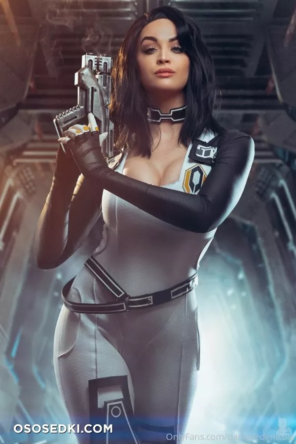 Miranda Lawson by Danielle De Nicola - 3